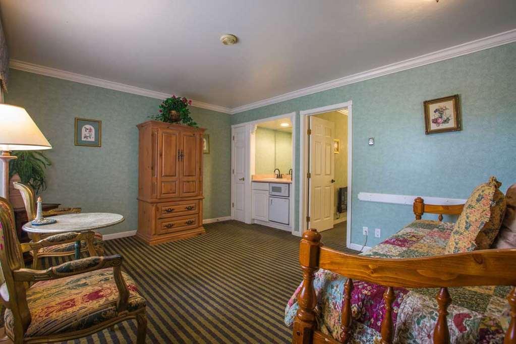 Carmel Inn & Suites Zimmer foto