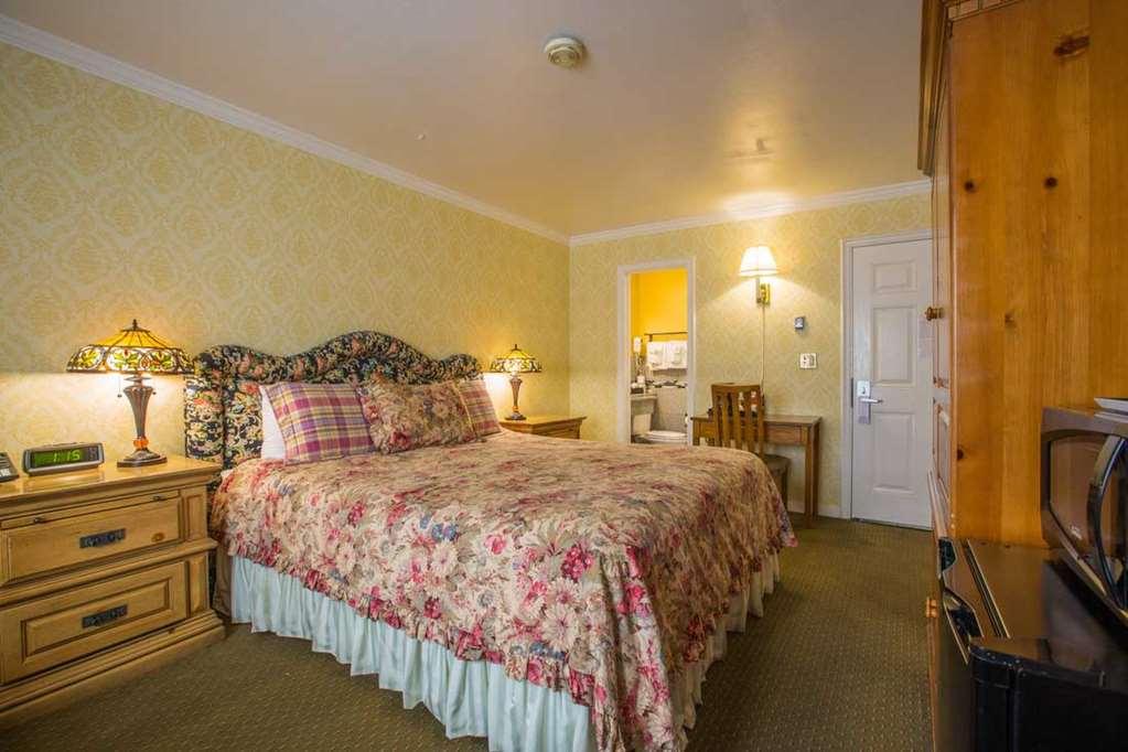 Carmel Inn & Suites Zimmer foto